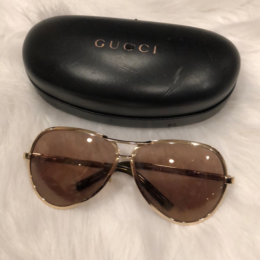 ๐Gucci glasses - Picture 1 of 8